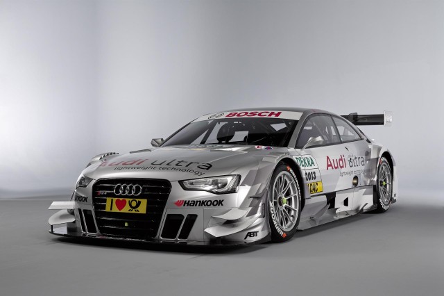 Audi RS 5 DTM 2013-1.jpg